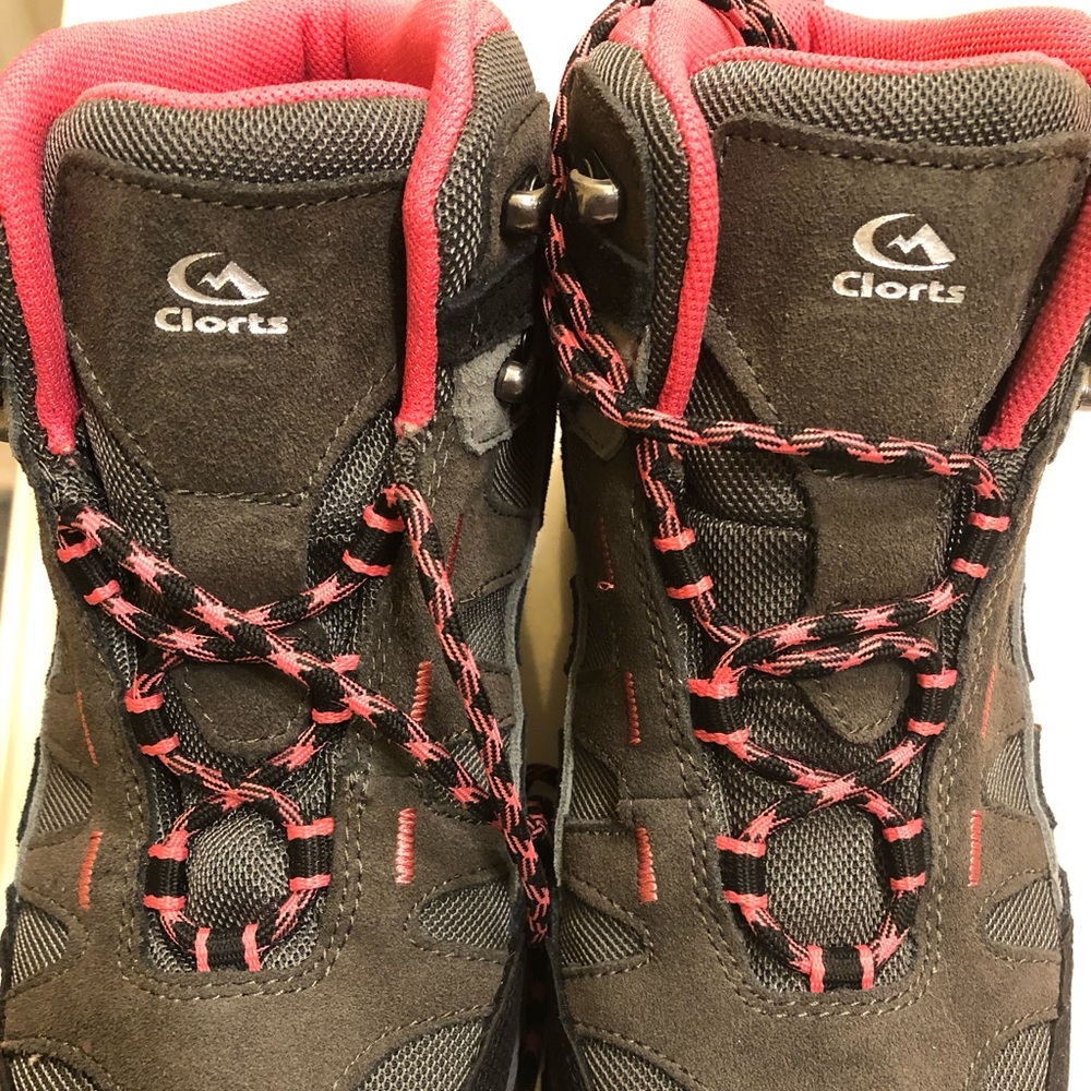 Clorts warterproof women’s hiking boots